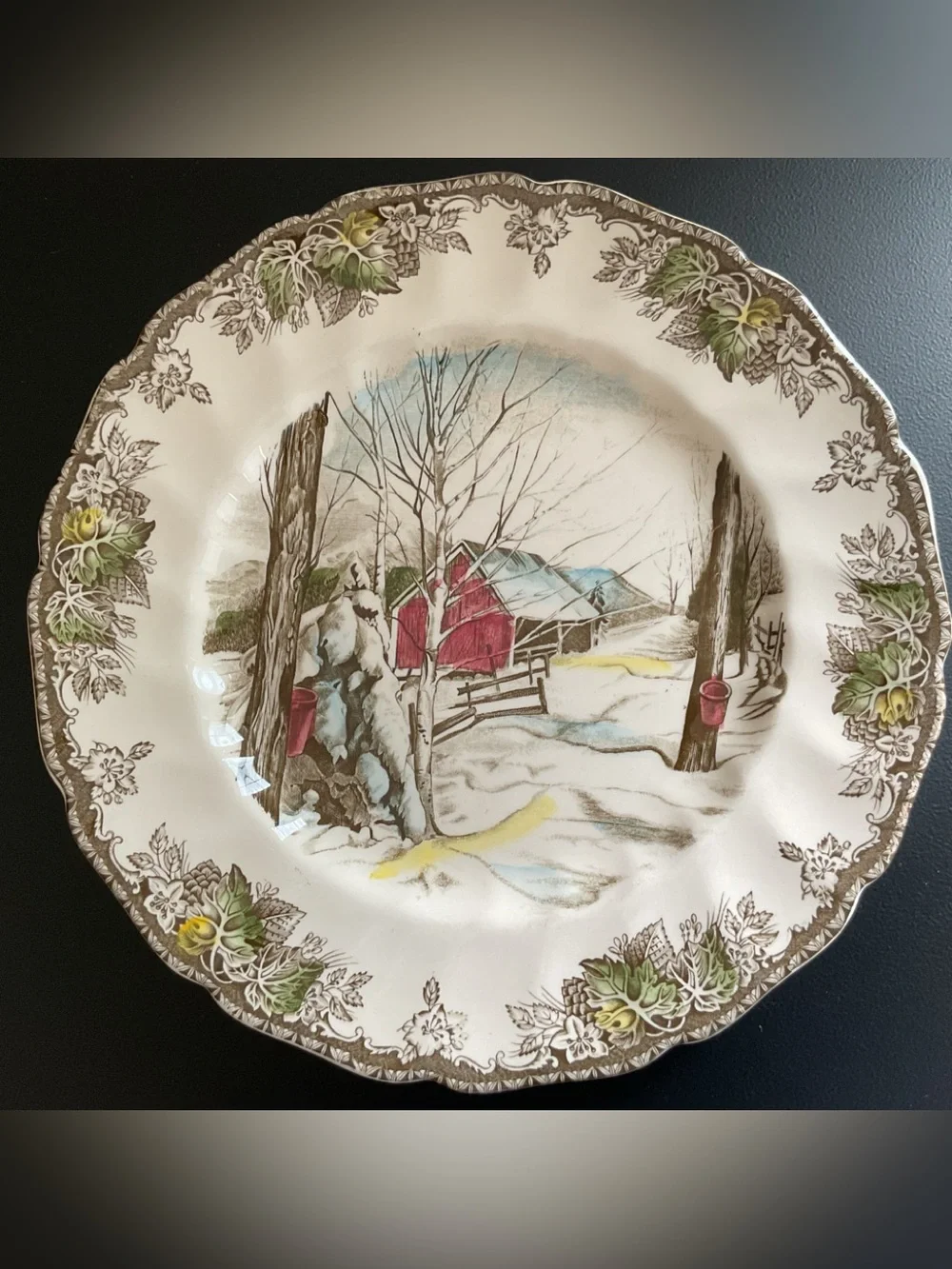 Vintage Johnson Bros The Friendly Village “Sugar Maples” Dinner Plate